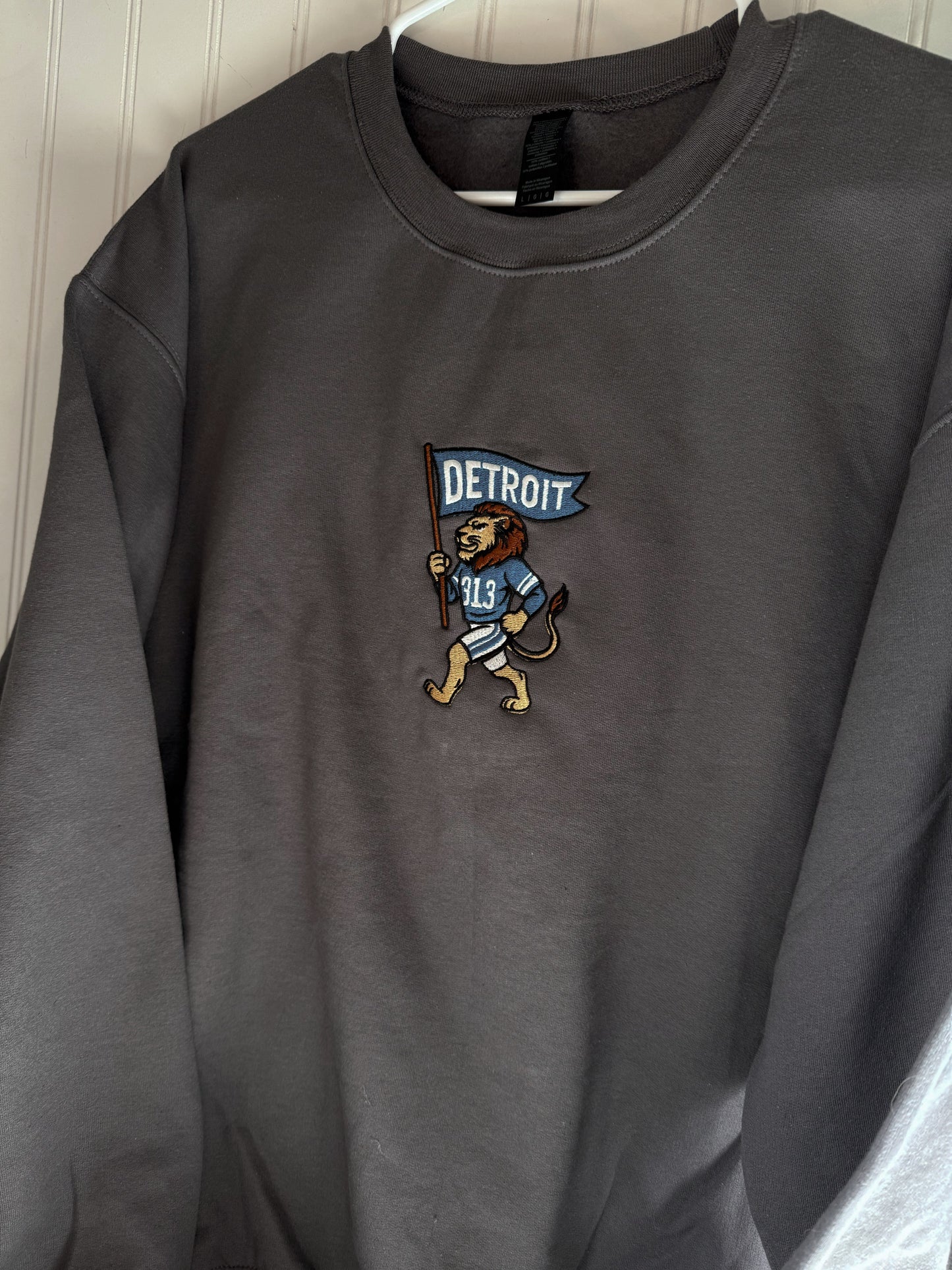 Lions Pennant Flag Crewneck Sweatshirt