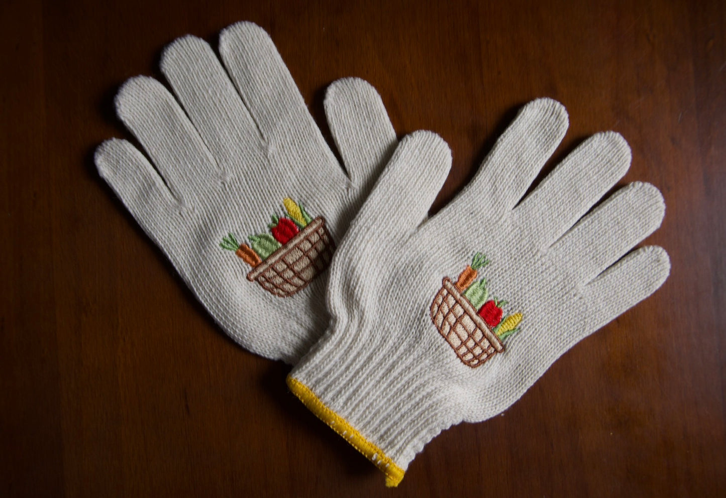 Veggie Basket Gardening Gloves